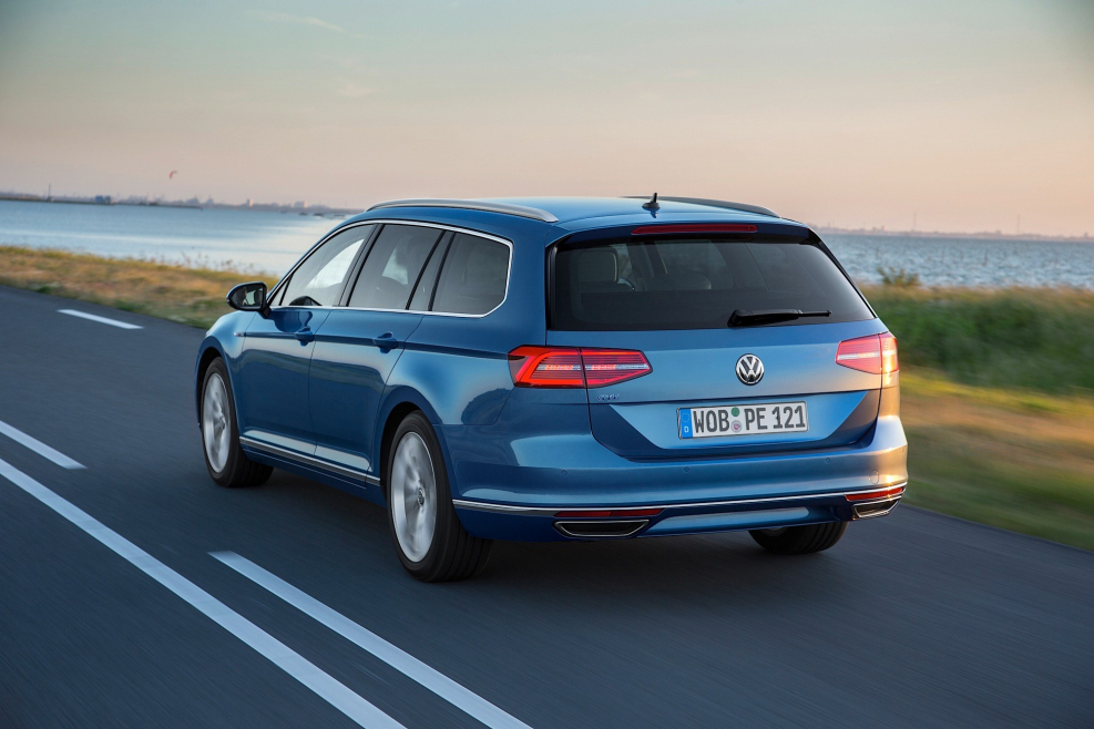Volkswagen Passat b8 универсал 2020