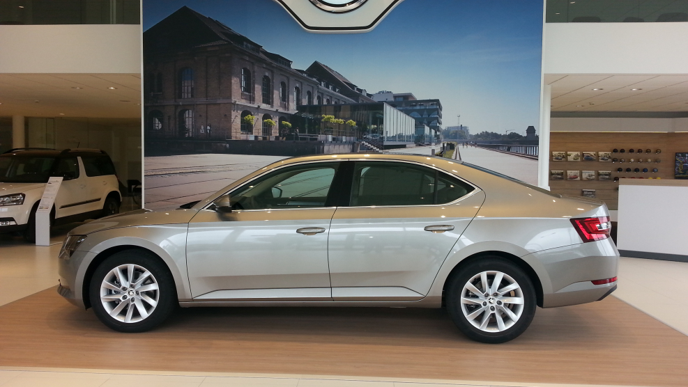 Octavia 2021 Cappuccino Beige