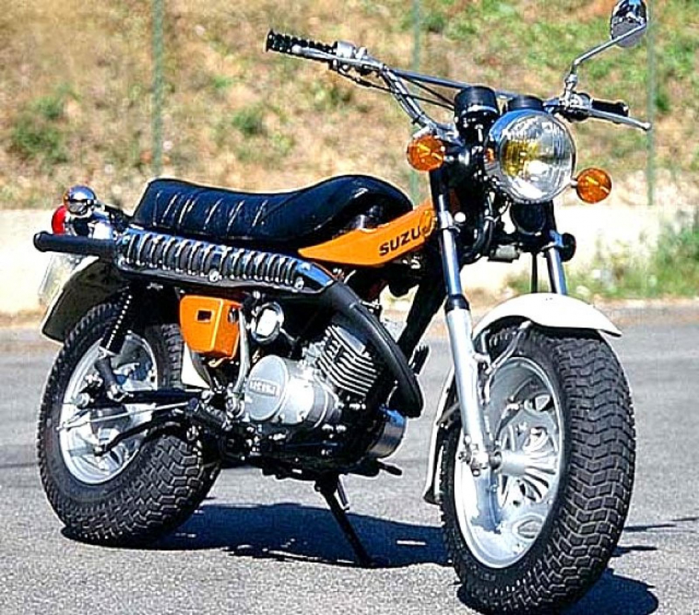 Suzuki rv125