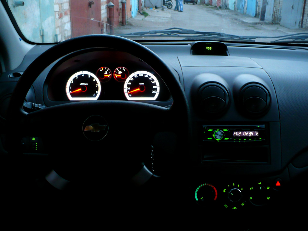 Приборка Авео т250