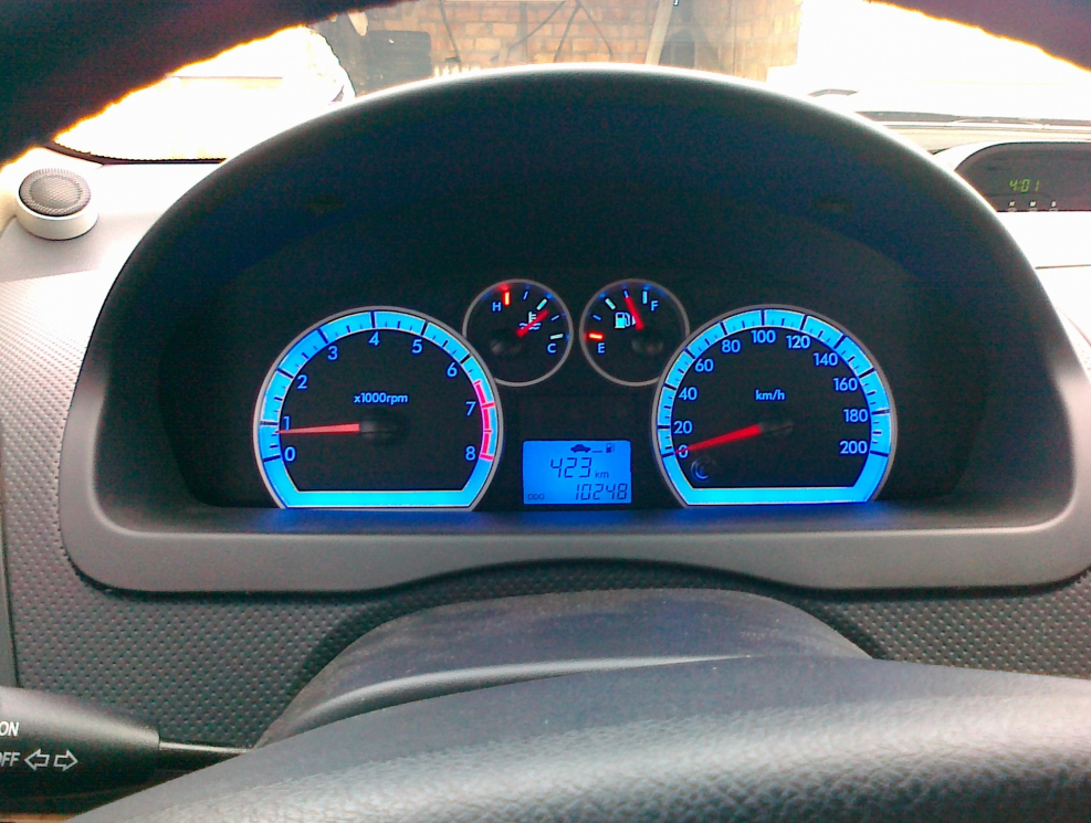Chevrolet Aveo 2009 приборная панель