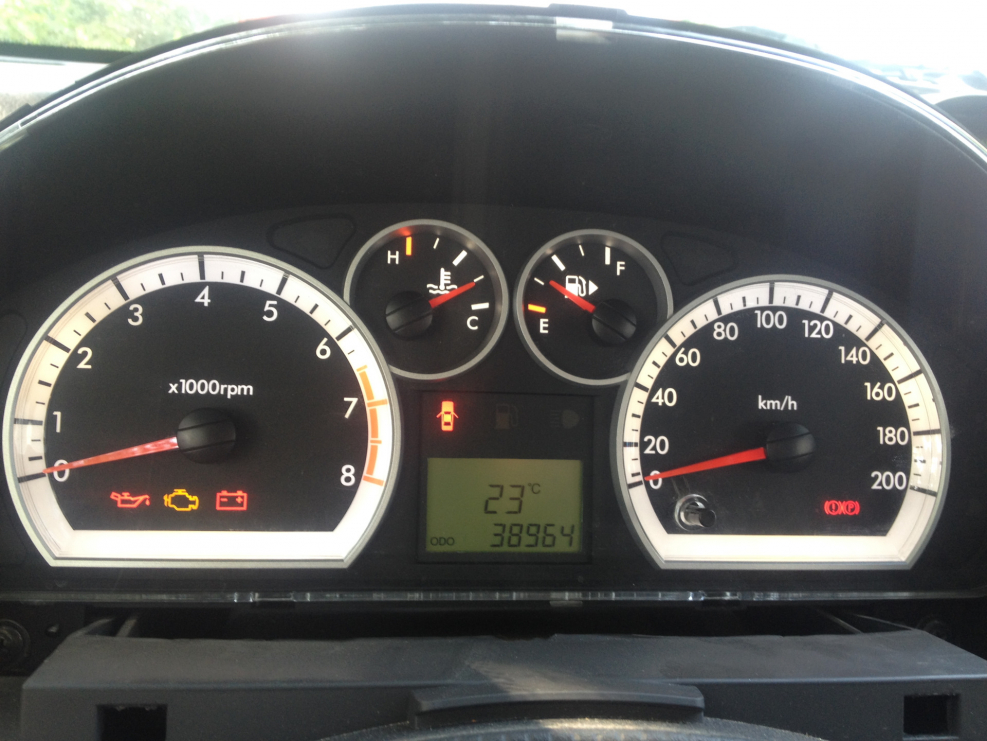 Панель приборов Chevrolet Aveo t300