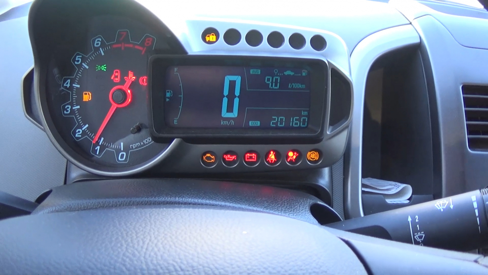Панель приборов Шевроле Авео т250 инверсия