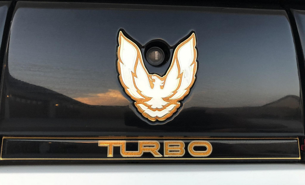 Pontiac Trans am логотип