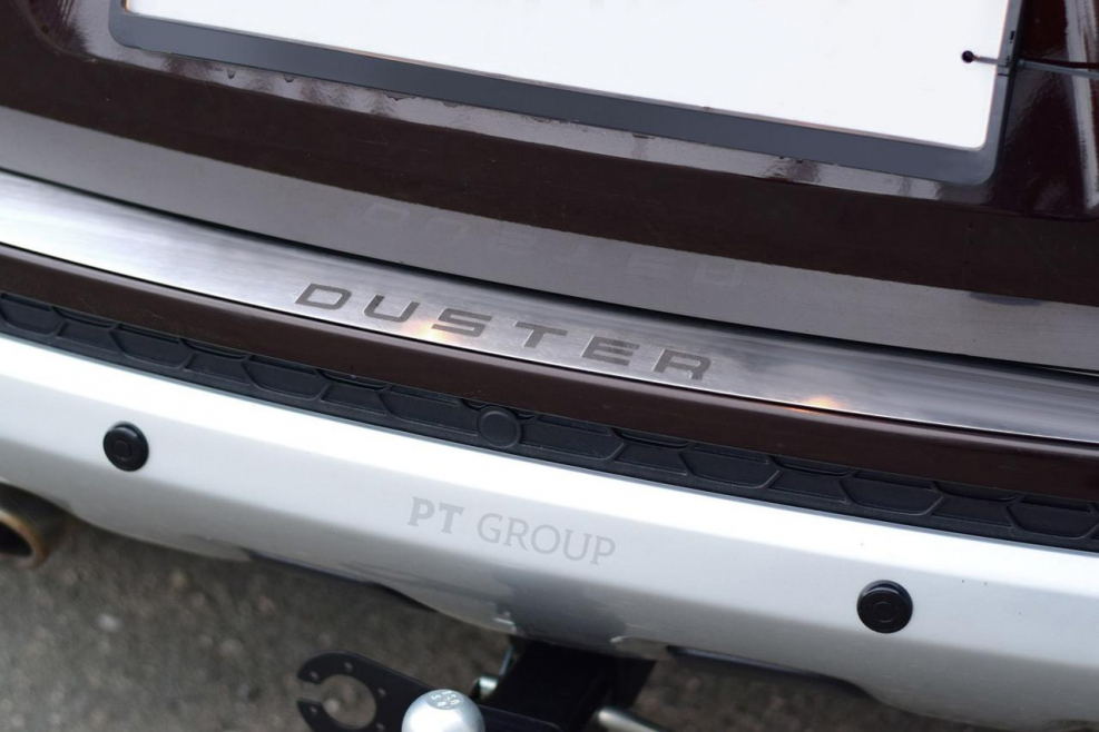 Накладка на бампер Renault Duster