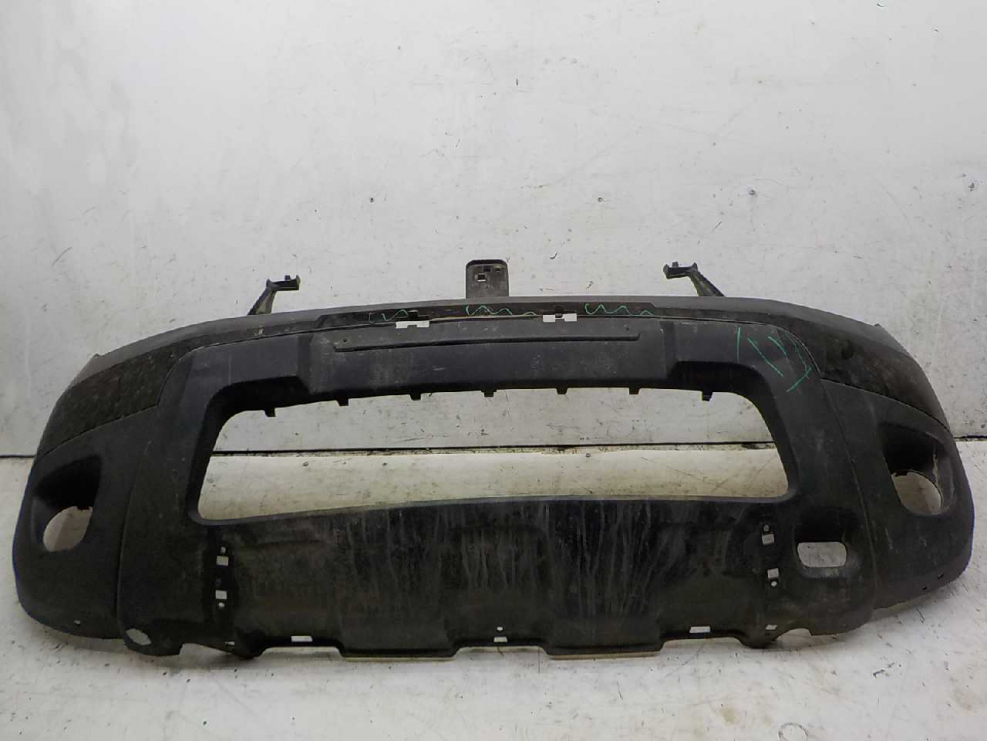 Бампер Renault Duster (2012-) передний