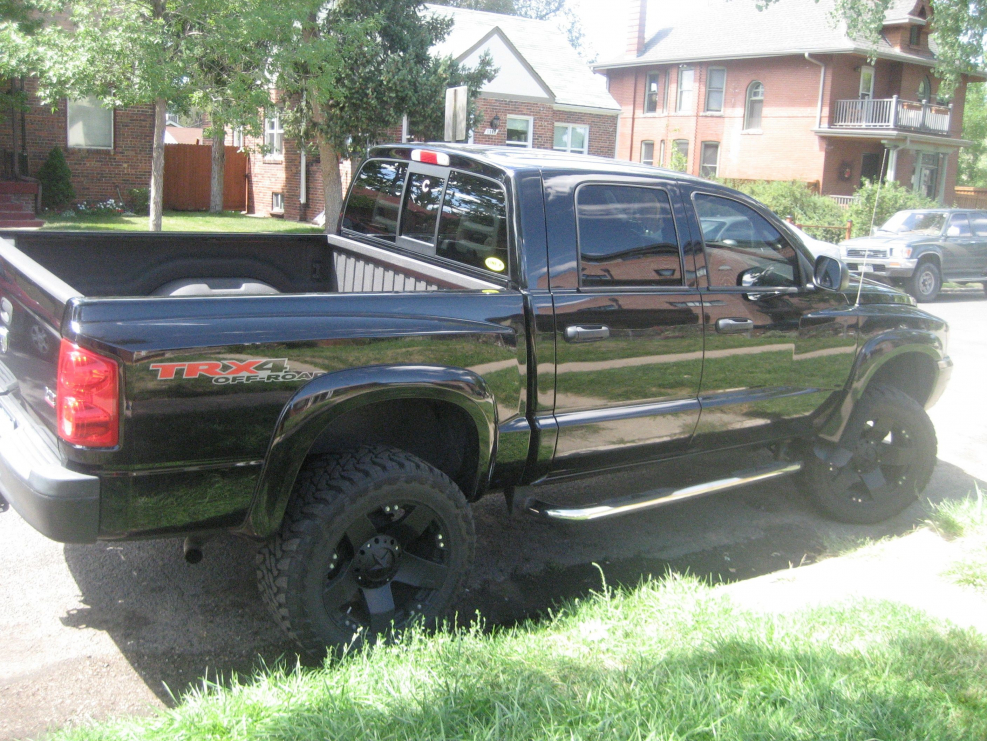 Dodge Dakota Lifted