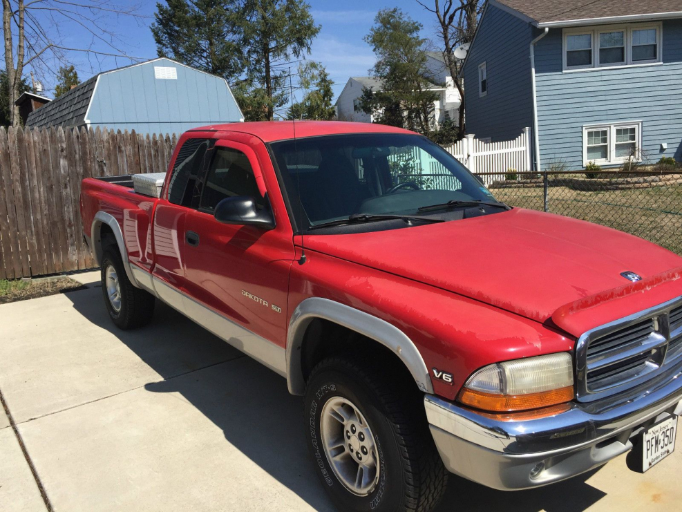 Dodge Dakota III