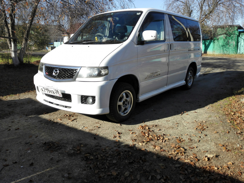 Mazda Bongo Friendee b541