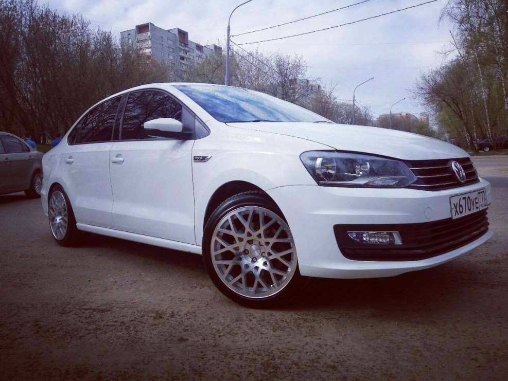 Polo 205 45 r17