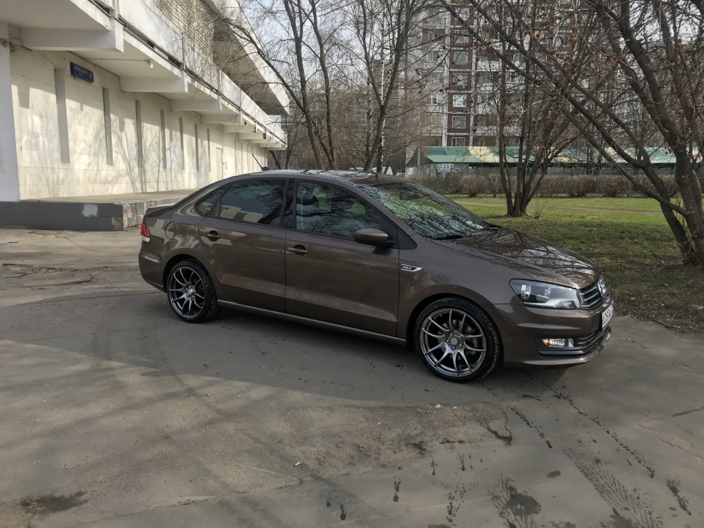 VW Polo r17