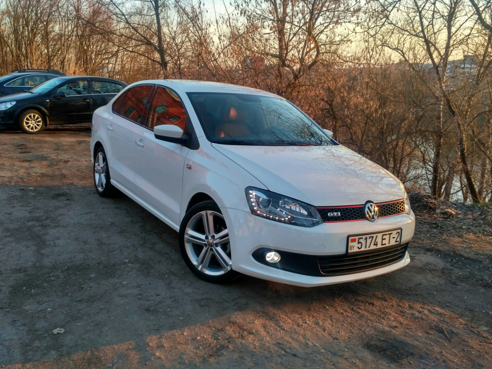 Polo sedan на 17 дисках