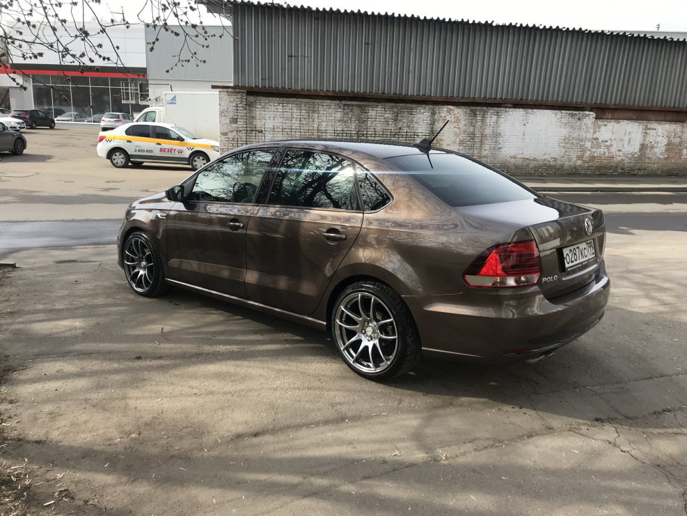 Hre r17 Polo
