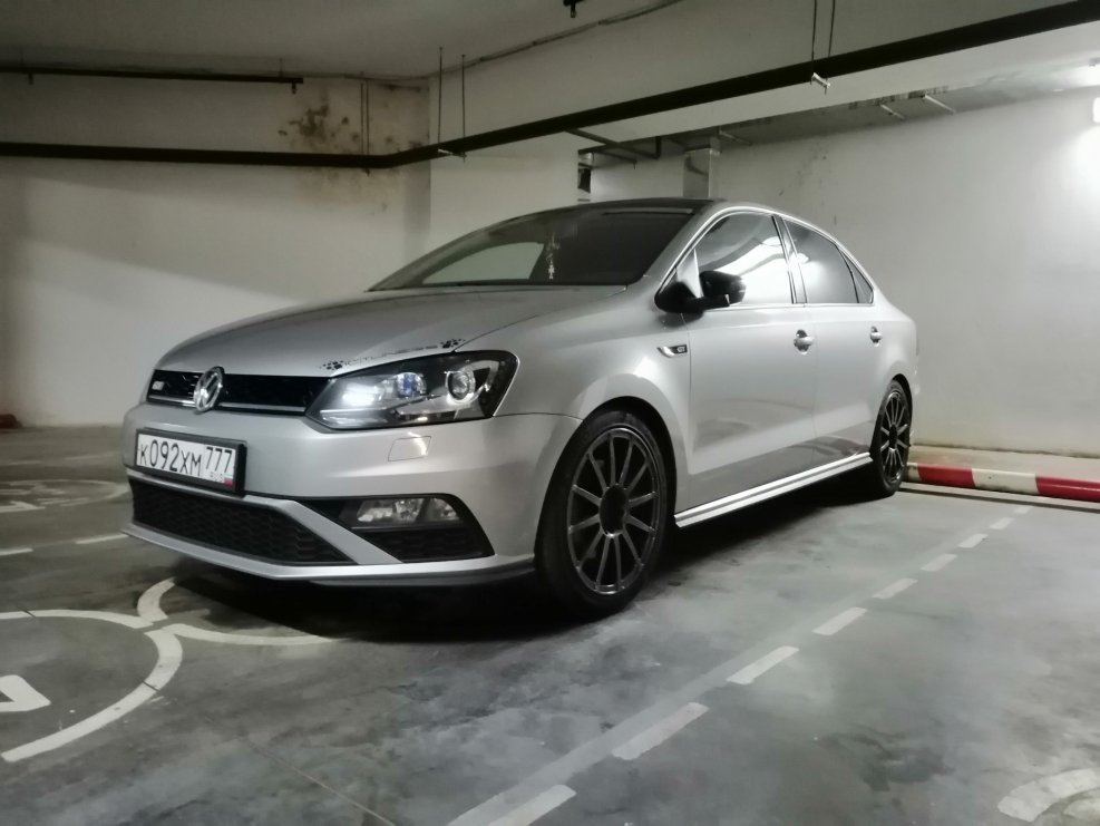 Polo седан r17