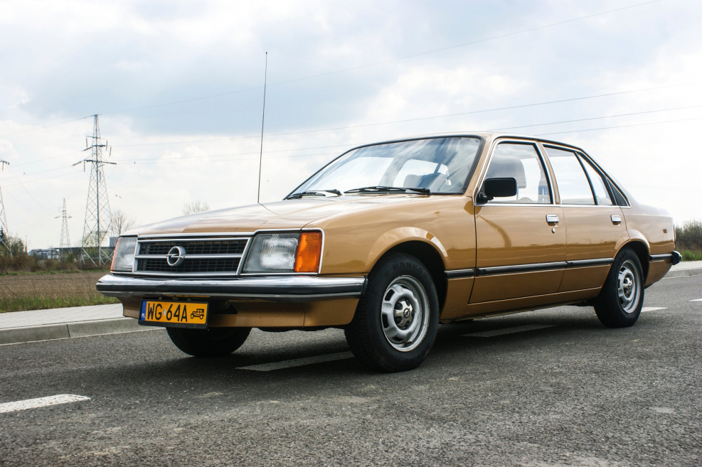 Opel Commodore c