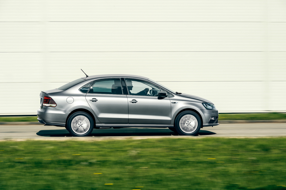 VW Polo sedan gt