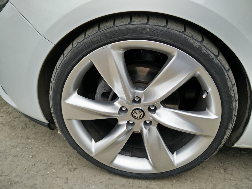 Opel Astra j GTC диски r17