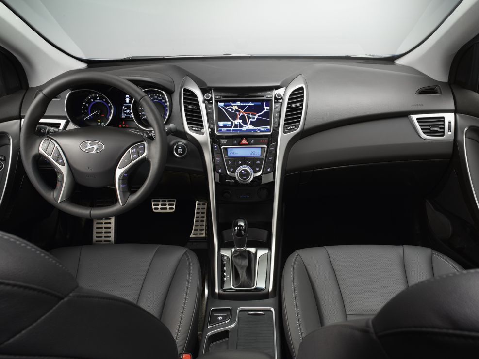 Hyundai i30 салон