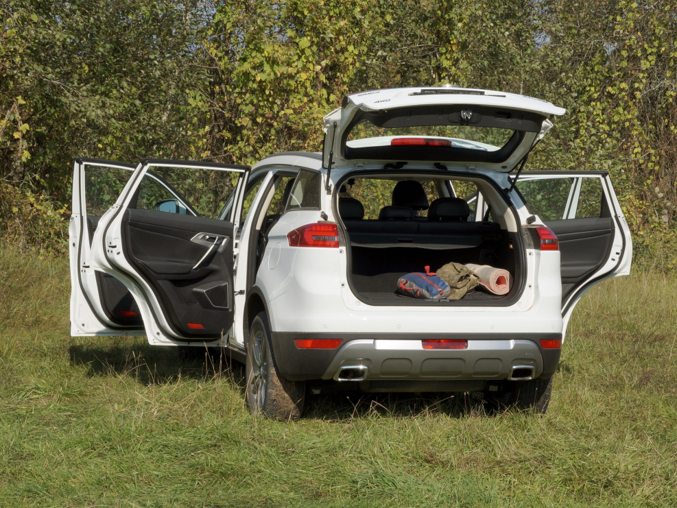 Geely Atlas 1.8 Turbo интерьер
