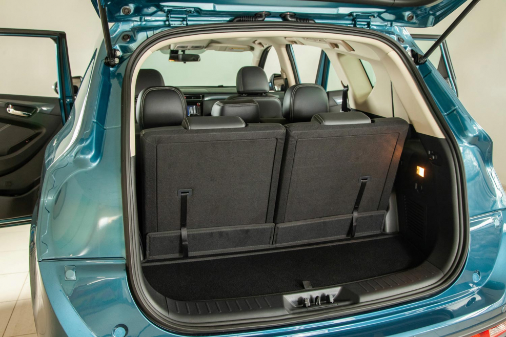 Geely Atlas багажник