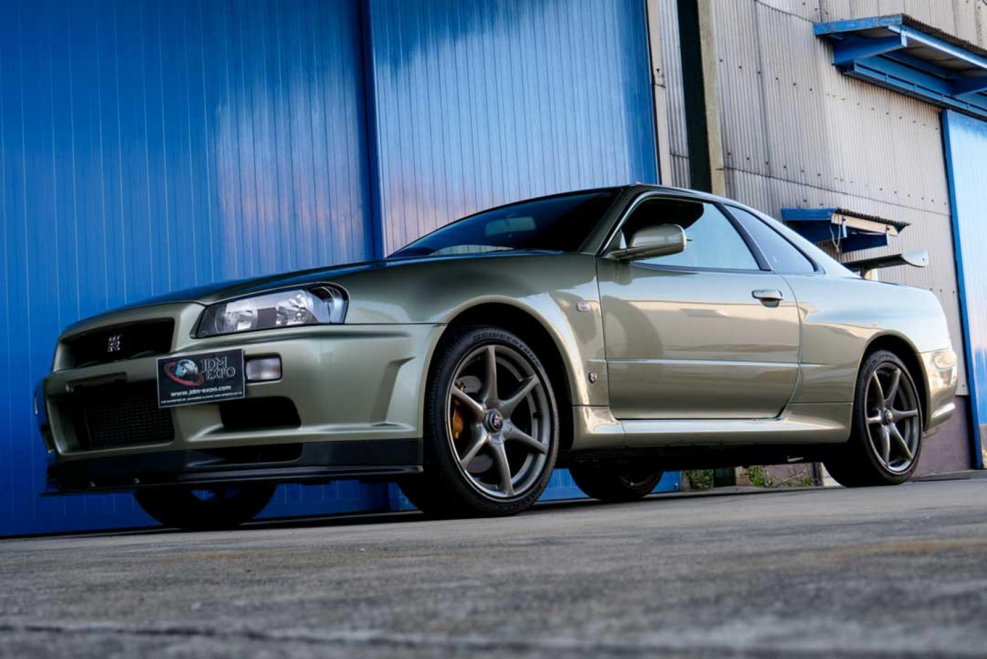 Nissan Skyline GTR 70-Х BNR 4