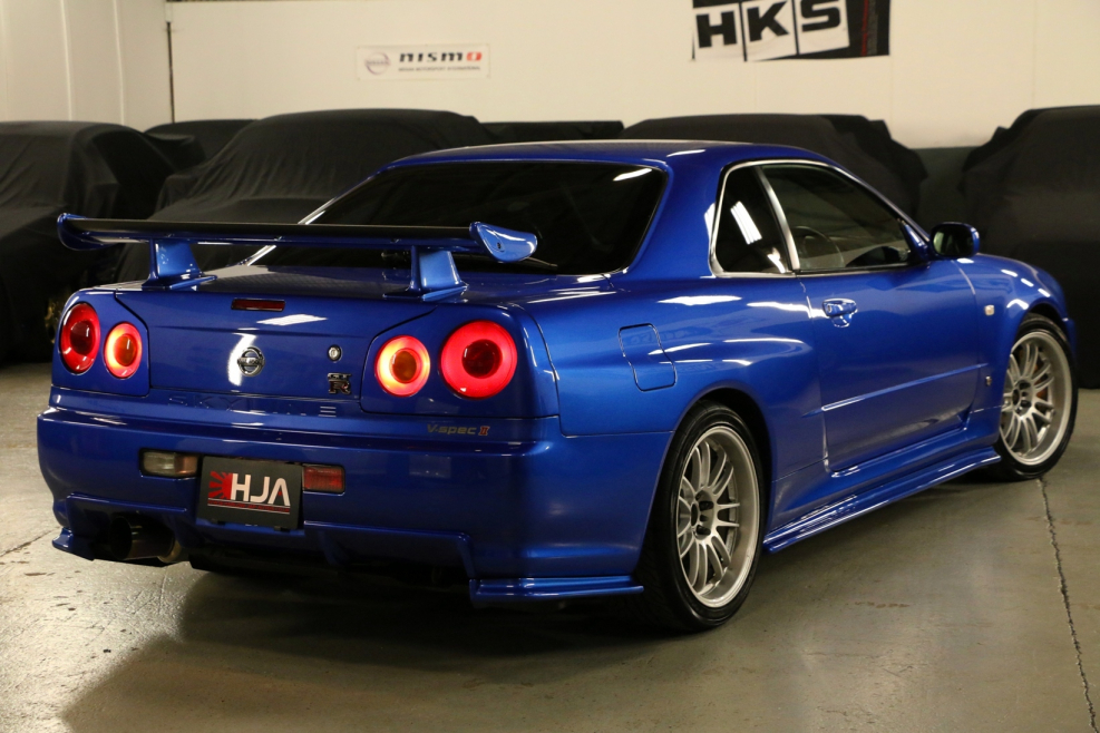 Skyline r34 купе зелёный