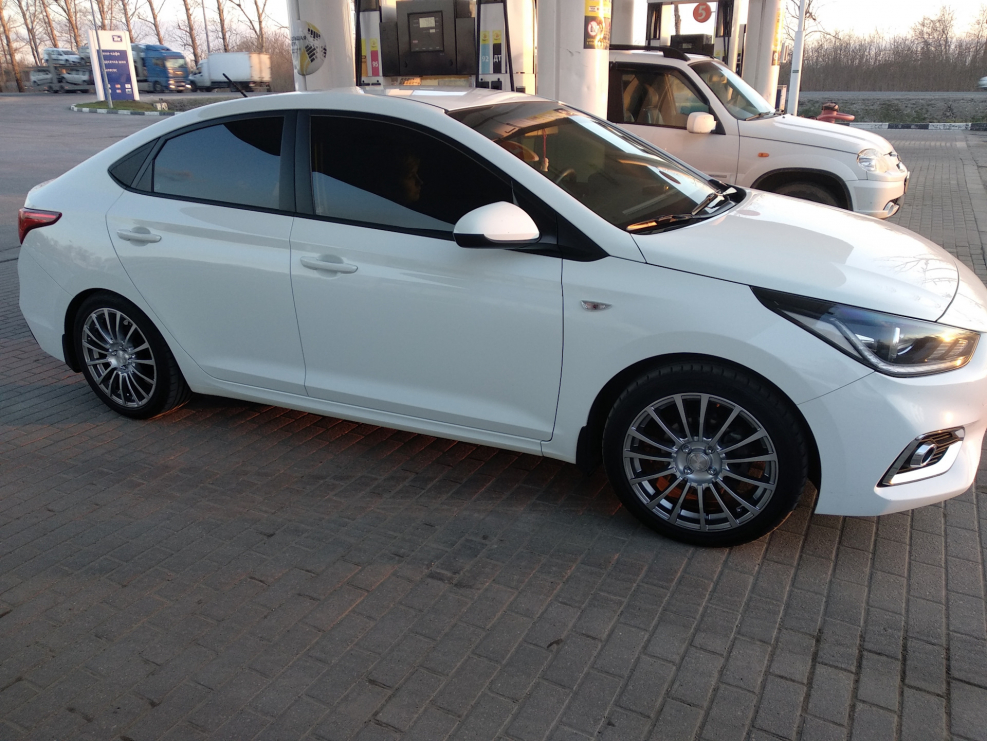 Диски Hyundai Solaris r16 оригинал 2020
