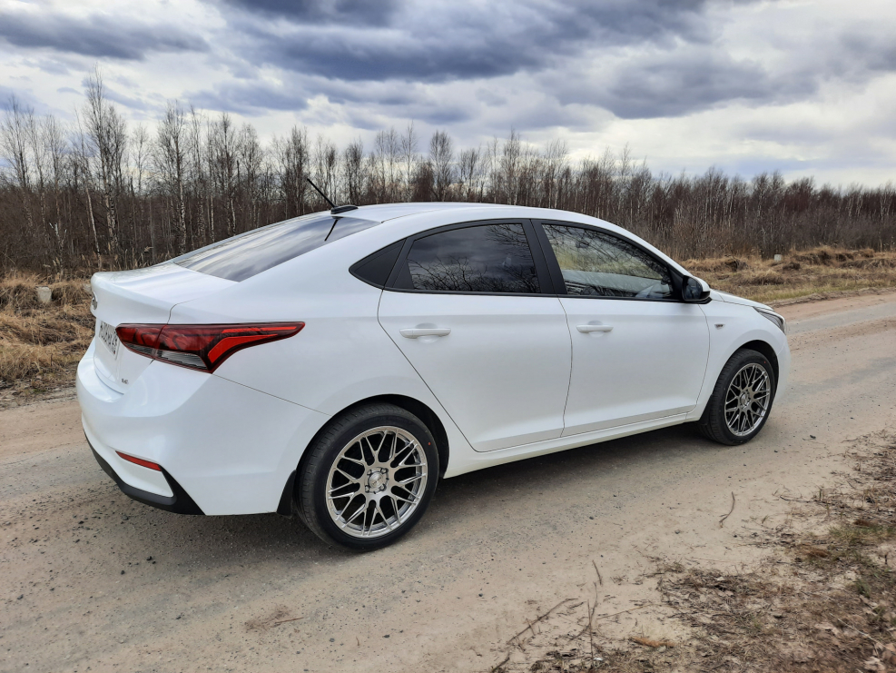Hyundai Replica hnd74 r15