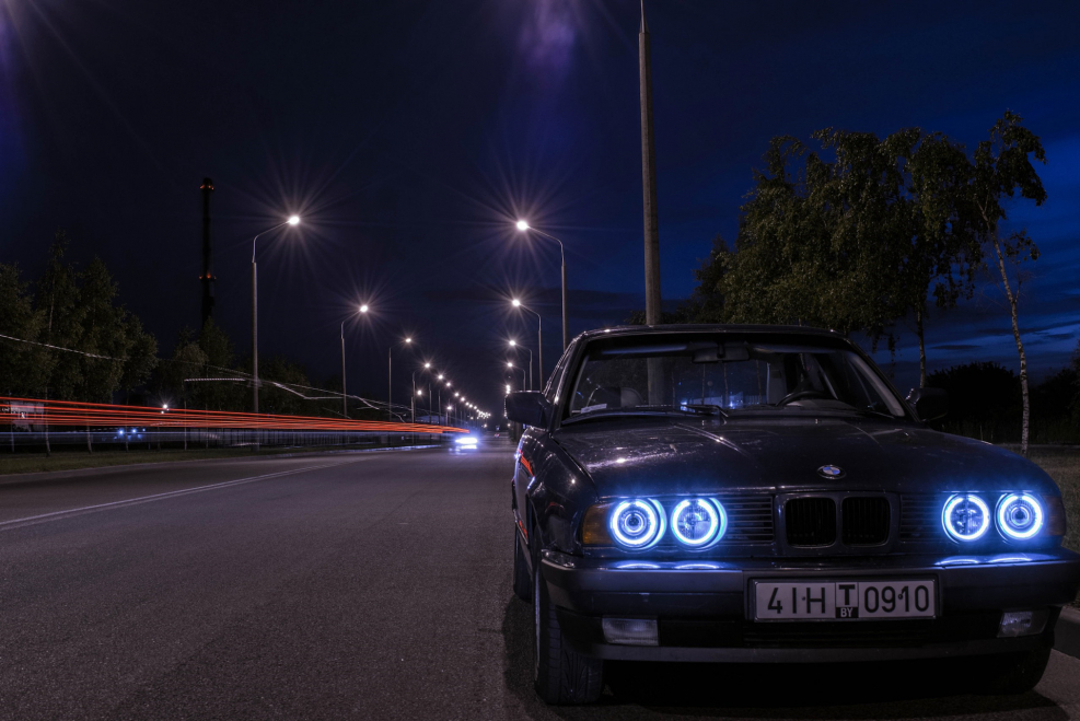 BMW 5 e34 ночь