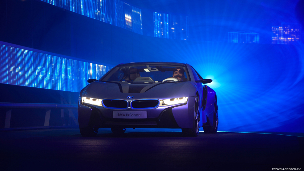 BMW i8 лазерные фары