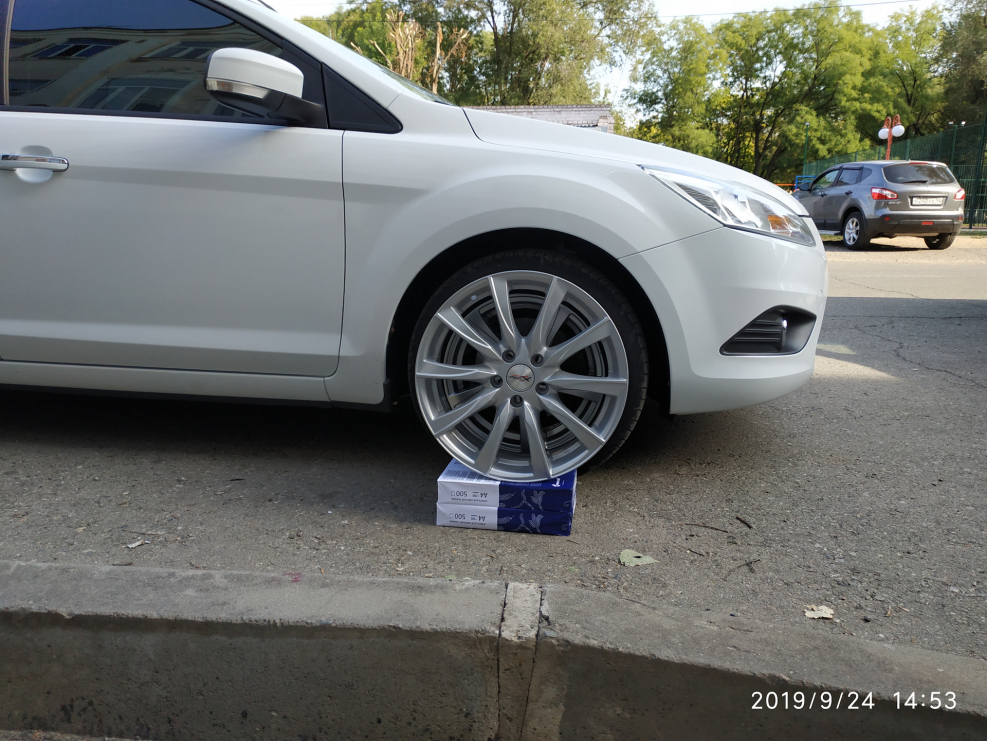 Ford Focus диски r17