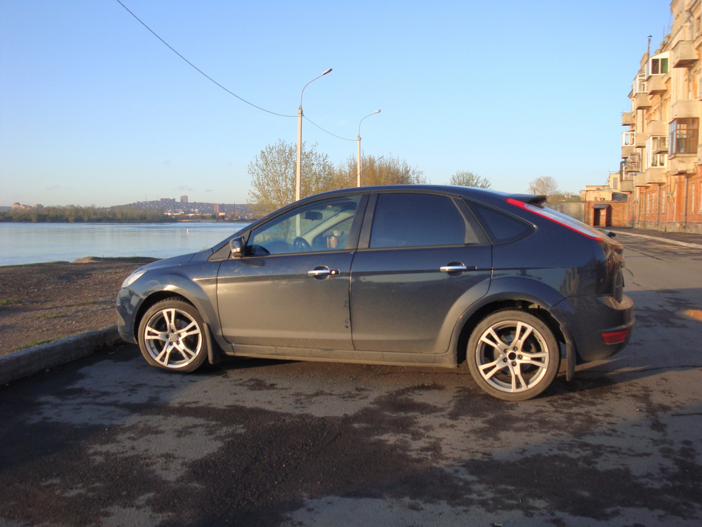 Ford Focus 2 Рестайлинг r17