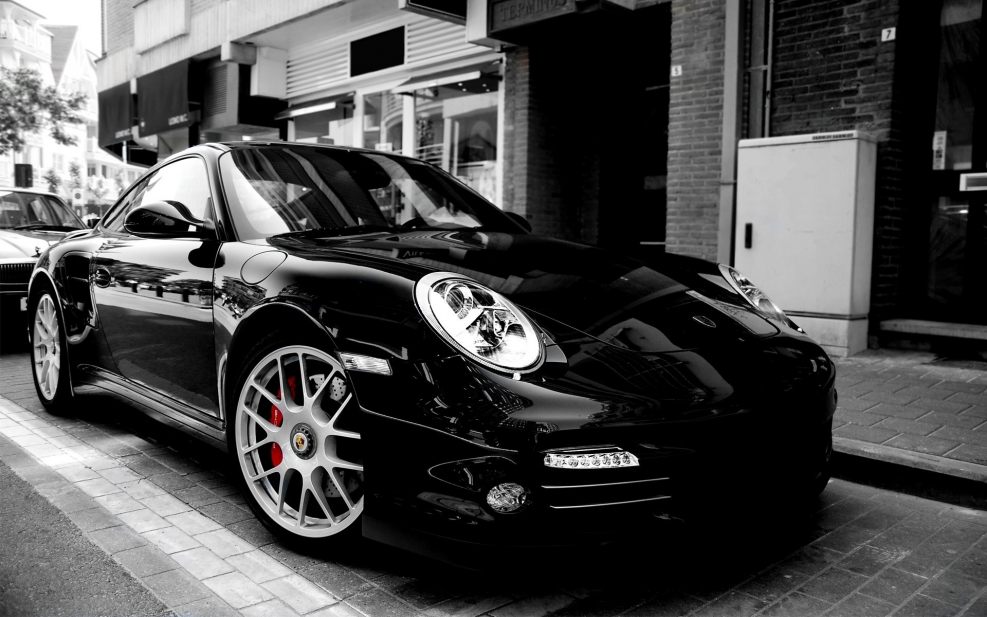 Машина Порше 911 черная