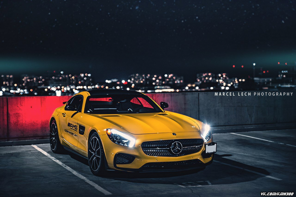 Mercedes-Benz AMG gt s жёлтый