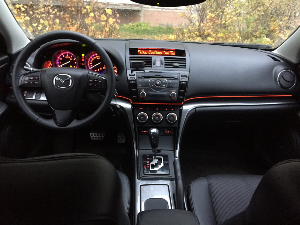 Mazda 6 GH 2.0 салон