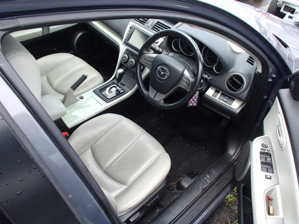 Mazda Atenza GH