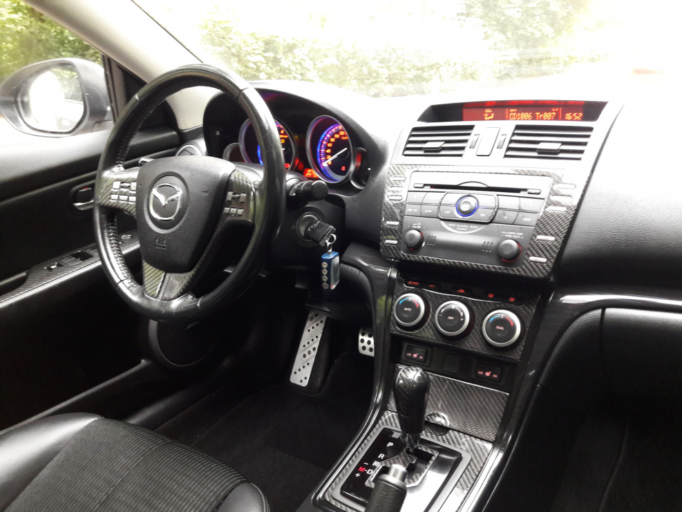 Mazda 6 2007 салон