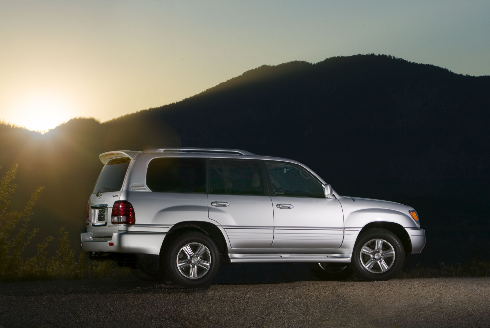 Lexus lx470 uzj100