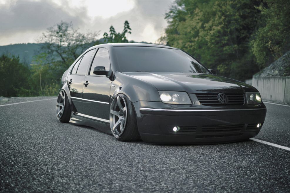 VW Bora stance