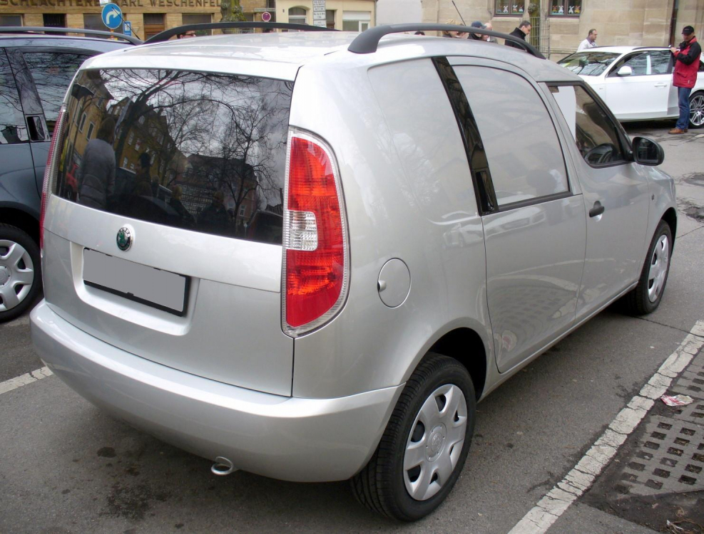 Skoda Praktik 2008