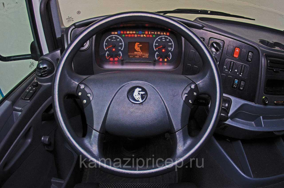 Приборная панель КАМАЗ 65115 евро