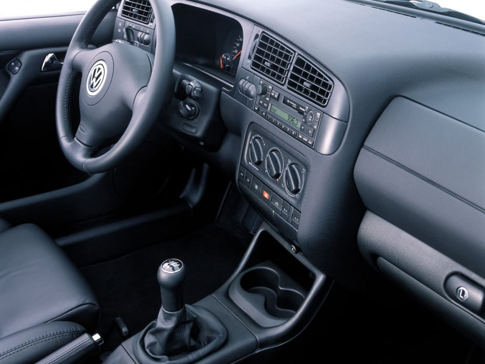 Volkswagen Golf mk3 салон