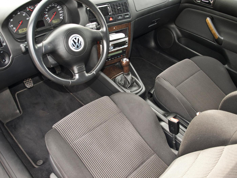 Golf 4 салон