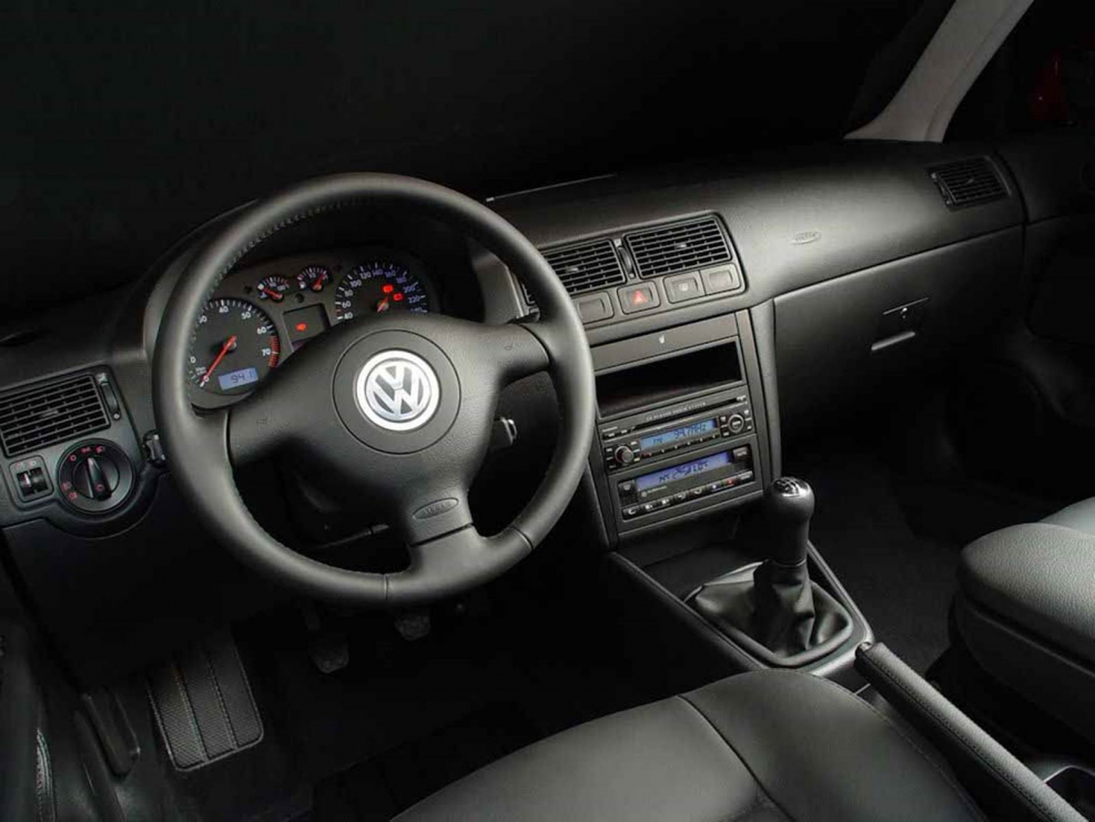 Golf 4 1.4 салон