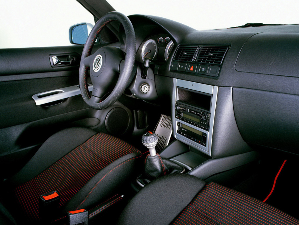 Golf 4 салон