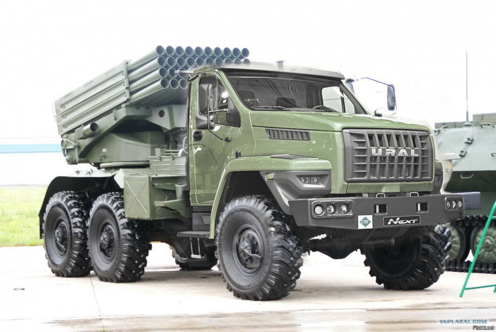 Урал Некст 6х6 военный