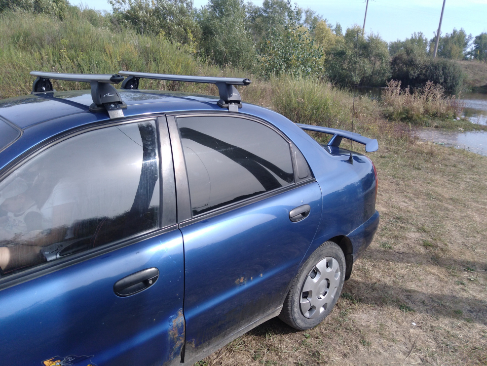 Chevrolet lanos багажник