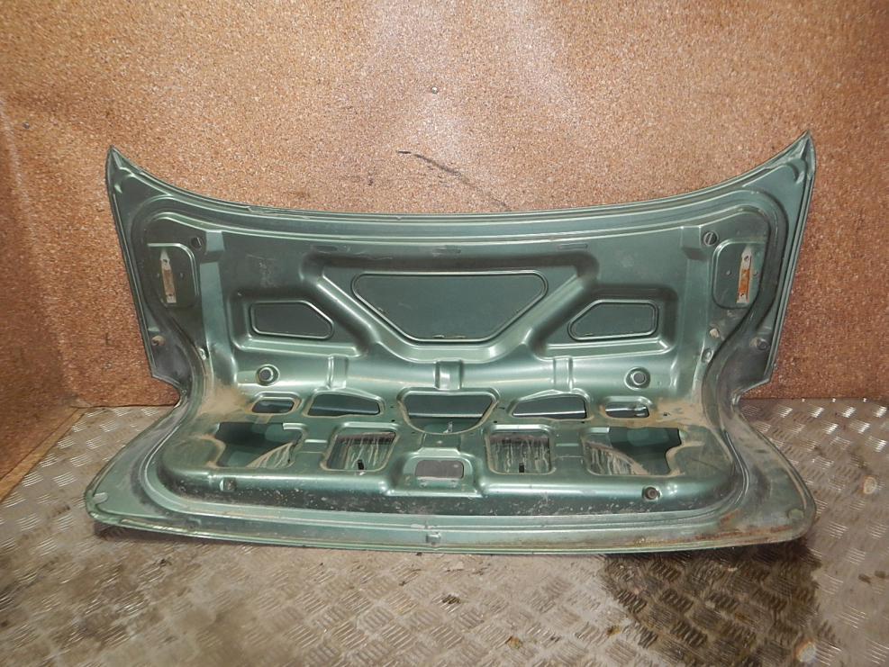 Крышка багажника t150