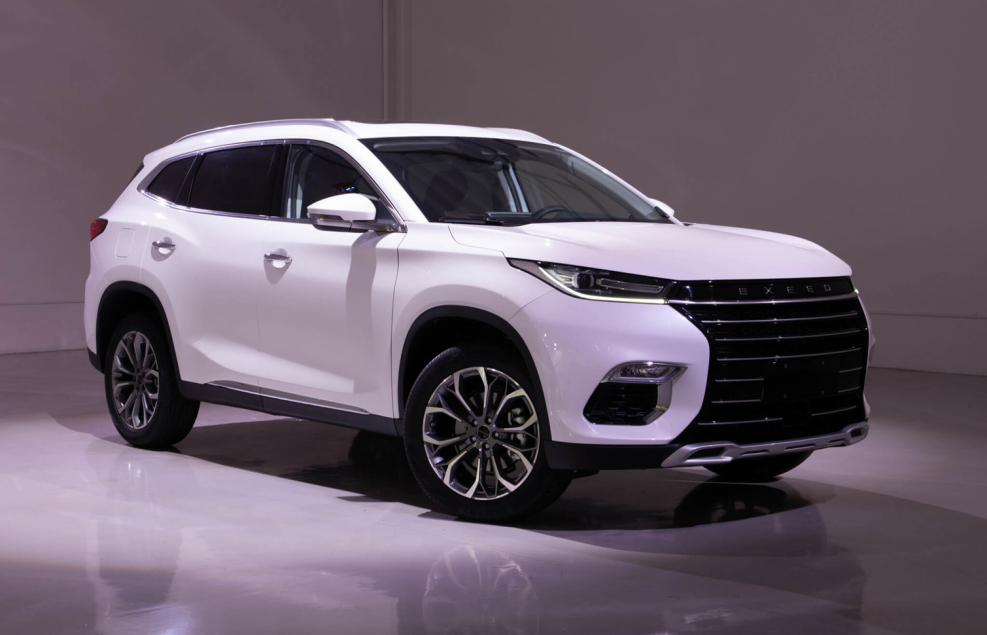 Китайский кроссовер Chery Exeed TXL, 2020