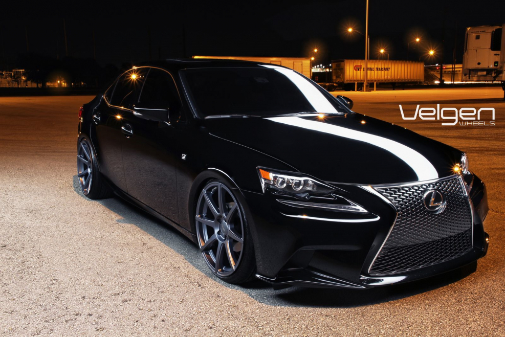 Lexus is 250 3 f Sport